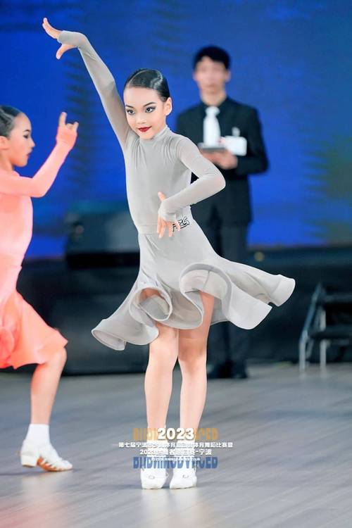 宁波体育舞蹈直播视频播放的相关图片