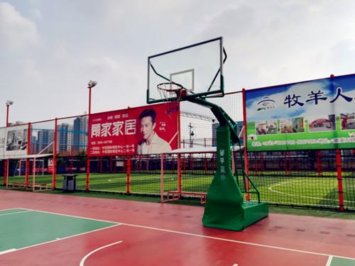 邹平体育广场篮球直播基地的相关图片